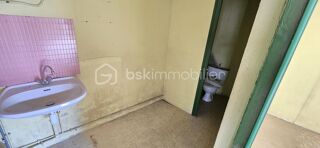  Immeuble à vendre 2 pièces 110 m²