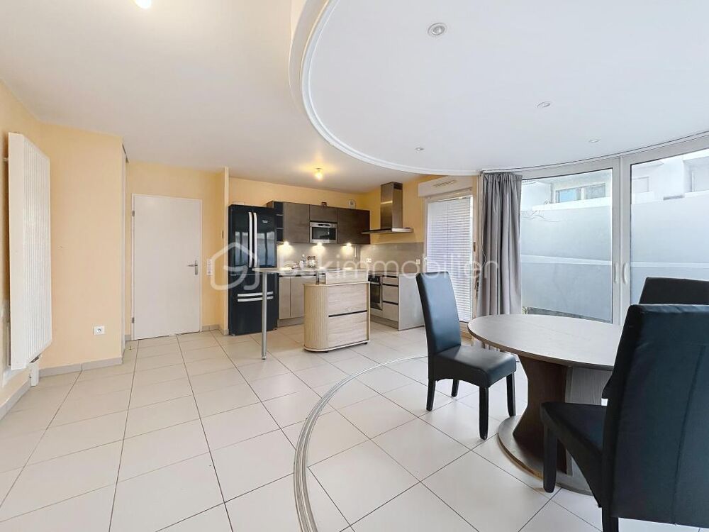 RARE EN CENTRE-VILLE DE BONNEUIL APPARTEMENT 3 PIÈCES 62 m2 AVEC TERRASSE ET PARKING