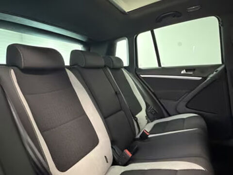 Tiguan 1.4 TSI DSG R-Line Pano AHK Bi-Xenon Navi 2015 occasion 33700 Merignac