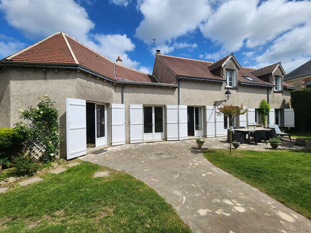 Vente Maison Maison Bridore 9 pièce(s) 225 m2 Bridore