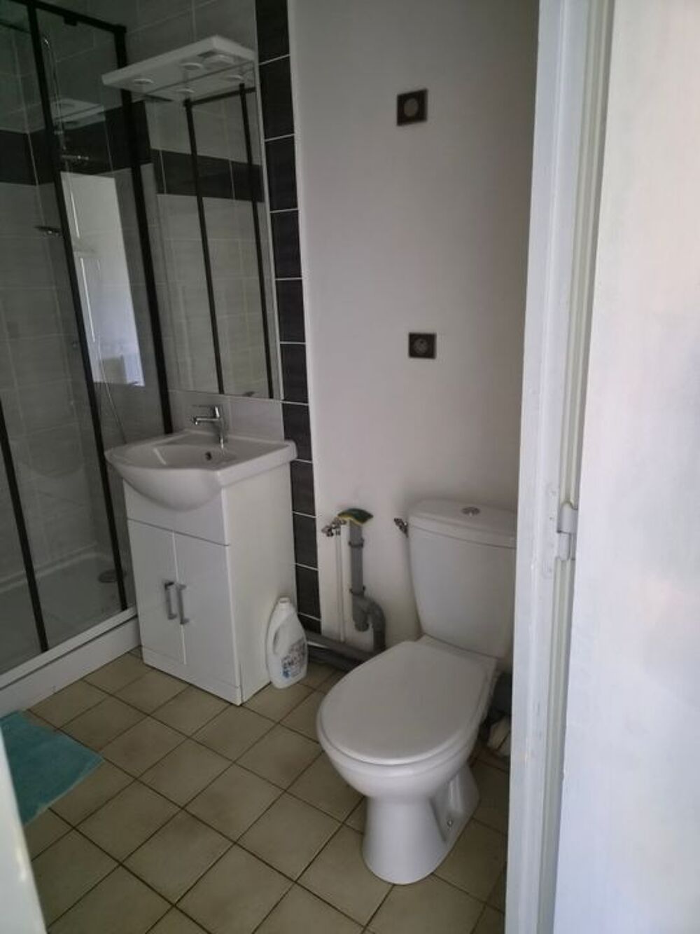 Location Appartement Studio de 25m2 à louer sur Challes-les-Eaux Challes les eaux