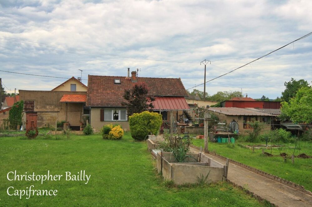 Vente Maison Maison 56 m² avec une seconde maison de 36 m², sur un terrain de 1700 m² Diou