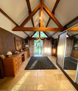  Propri�t�/ch�teau � vendre 11 pi�ces 368 m� Poigny la foret