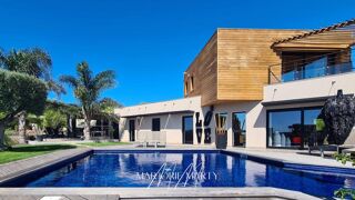  Propri�t�/ch�teau � vendre 7 pi�ces 211 m�