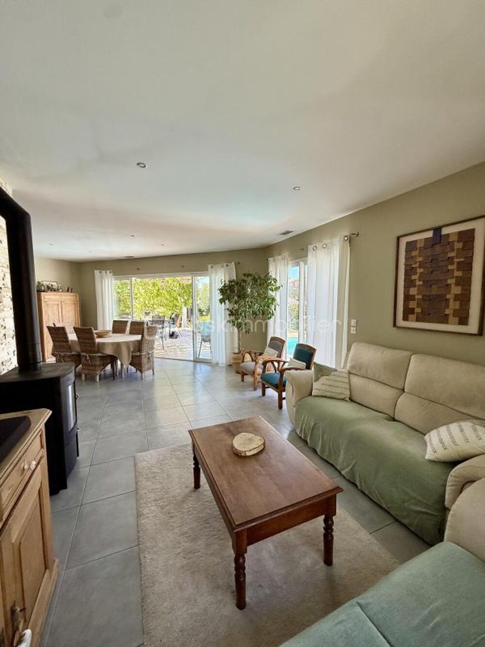 Maison familiale 6 pièces de 162 m² avec piscine