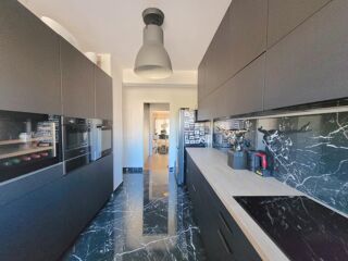  Appartement à vendre 6 pièces 166 m²