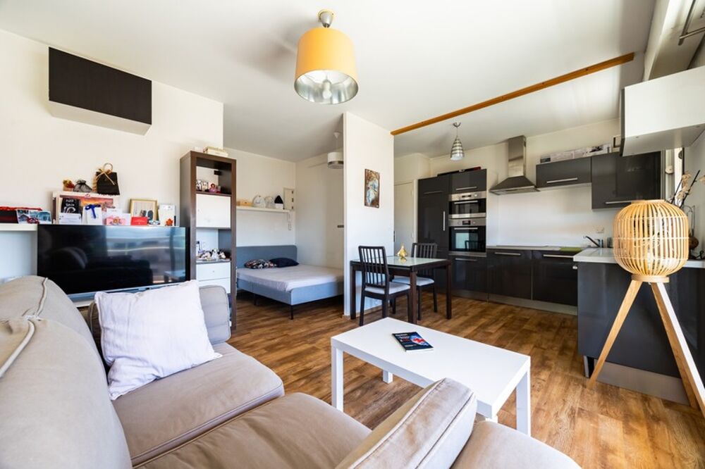 Vente Appartement T1 bis meublé, dernier étage avec balcon et vue sur parc – Bordeaux Tivoli Bordeaux