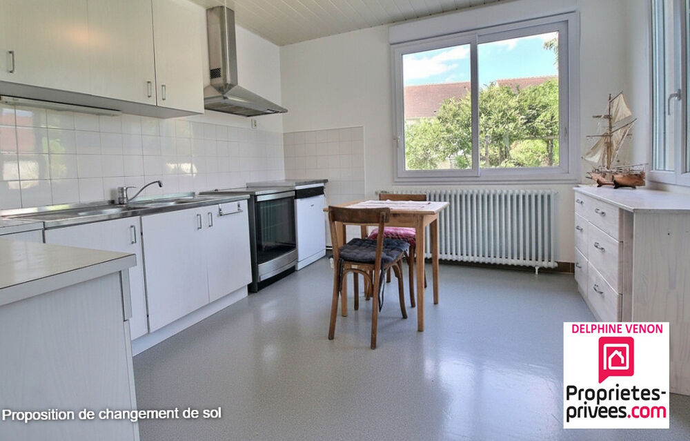 Vente Maison Exclusivité - Maison de ville dans l'hyper centre  de Chateauneuf  sur Loire avec garage et  terrain de 500 m² Chateauneuf sur loire