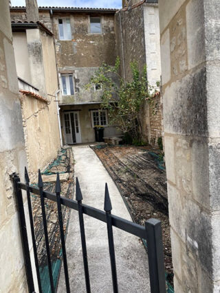  Immeuble � vendre 12 pi�ces 114 m�