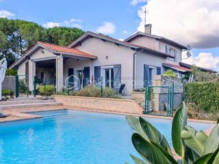  Villa à vendre 6 pièces 190 m²