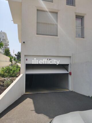  Parking / Garage � vendre 11 m�