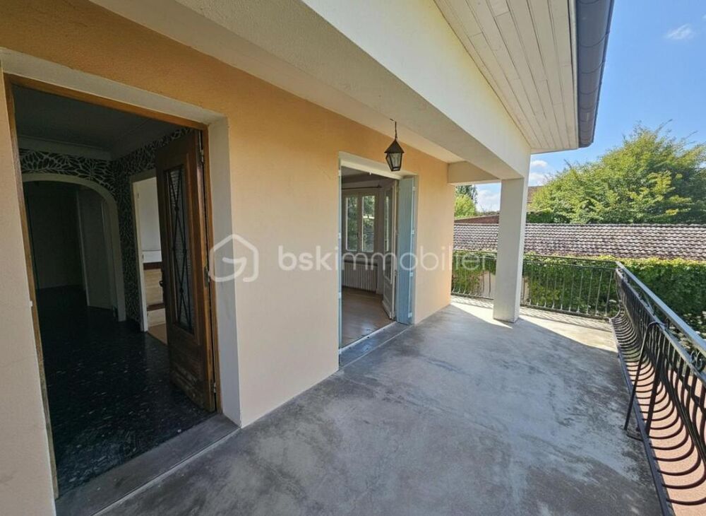 Vente Maison Noailly (42640) – Maison sur sous-sol avec vue dégagée et beau potentiel ! Noailly
