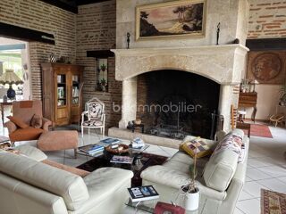  Propriété/château à vendre 10 pièces 300 m²