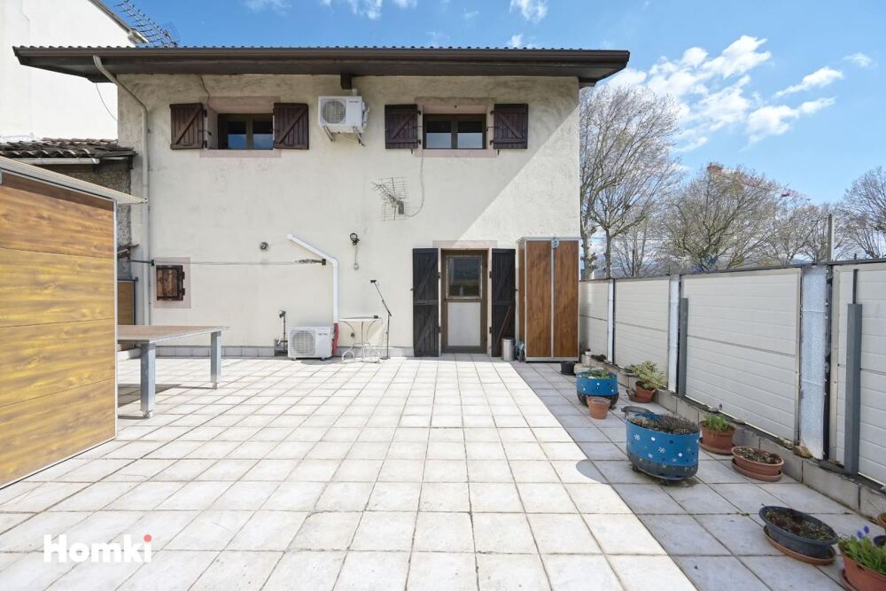 Vente Maison Maison de villesur 3 niveaux composée d'un T2 et d'un duplex T5 + cour, jardin, garage double avec fort potentiel – Échirolles s Echirolles