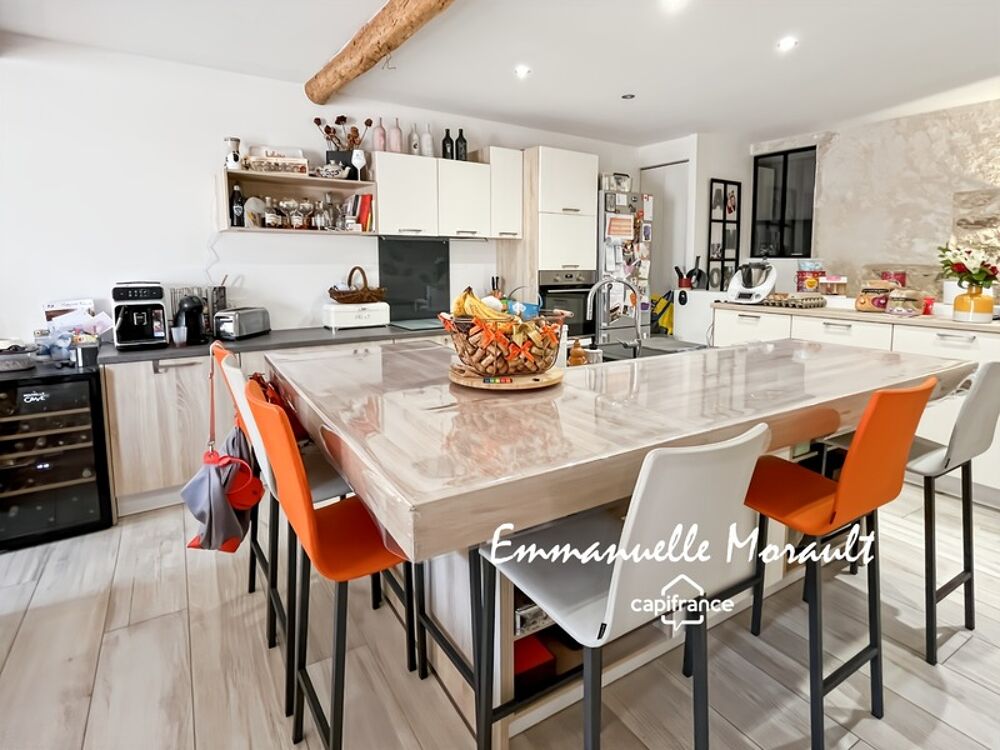 Appartement duplex T3 avec cave à BAGNOLS EN FORET (83)