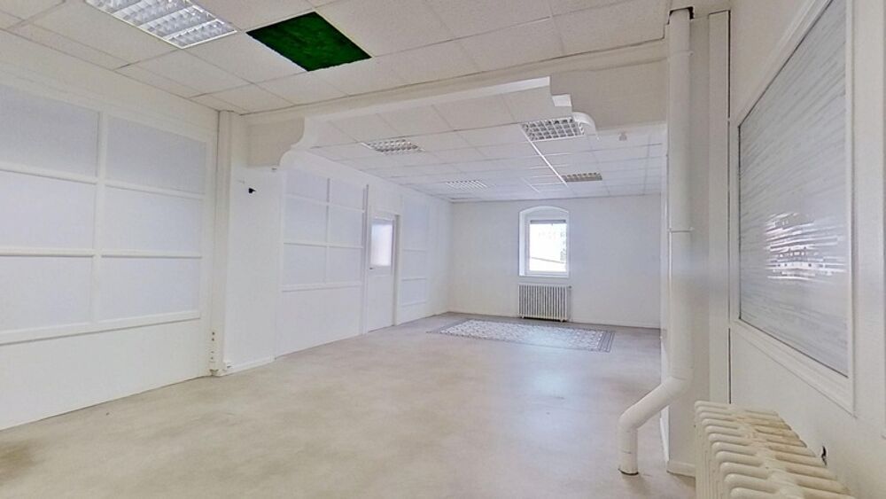   Dpt Meurthe et Moselle (54), BUREAU de 37,65 m2 à louer à MAXÉVILLE, stationnement gratuit Nancy