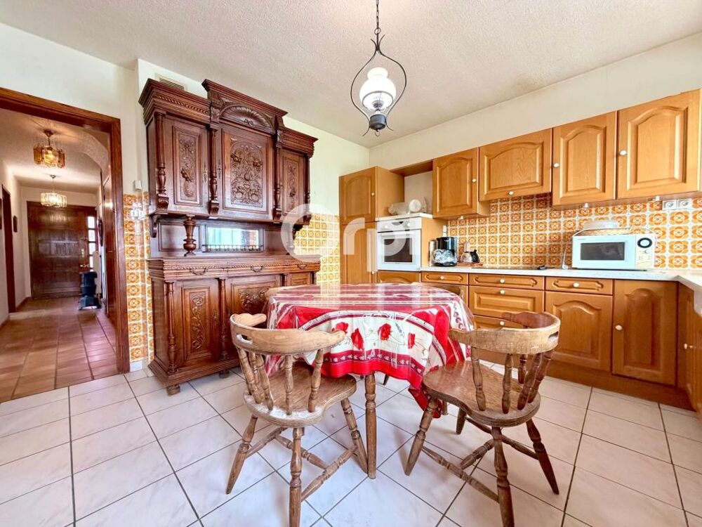 Vente Maison Inidividuelle de 127m2, 4 chambres, sous sol complet garage jardin Douai