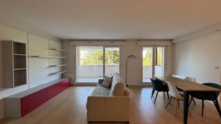  Appartement à louer 5 pièces 115 m²