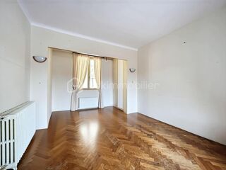  Maison � vendre 5 pi�ces 215 m�