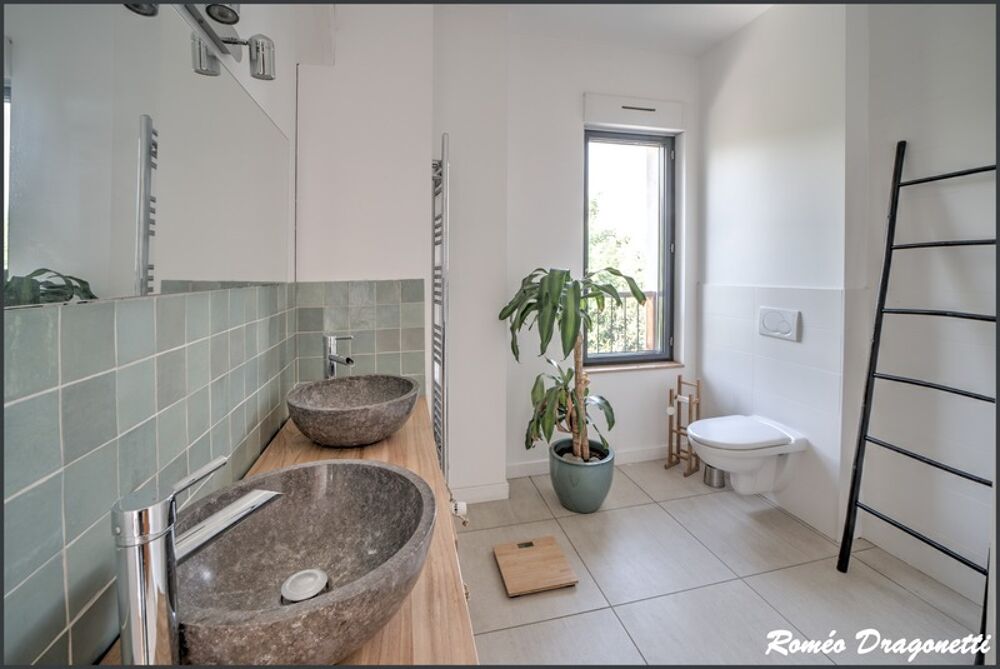 à vendre  Duplex/triplex Prévessin-Moëns (01280)