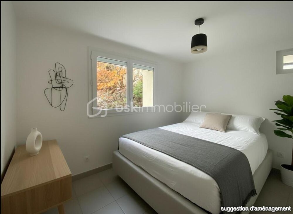 Vente Appartement T2 en rez-de-jardin avec terrasse de plus de 40 m², cave et stationnement privatif Annecy le vieux