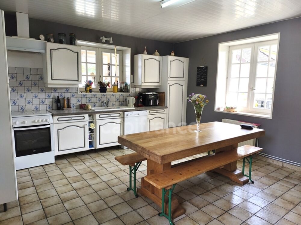 Vente Maison Maison familiale de 140 m² avec jardin clos – 5 chambres – Broyes (51120), à proximité de Sézanne Broyes