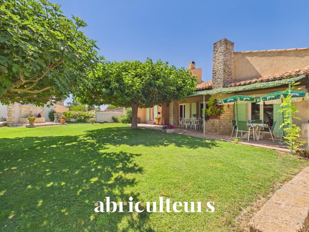 Vente Maison Maison familiale de 198 m² avec T2 indépendant, jardin et garage à Charleval Charleval