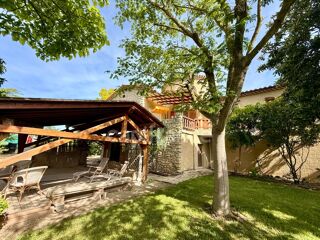 Propriété/château à vendre 10 pièces 205 m²