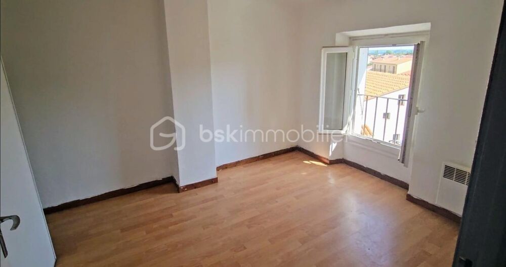 ? À vendre  Appartement T3 avec jardin  Saint-Génis-des-Fontaines