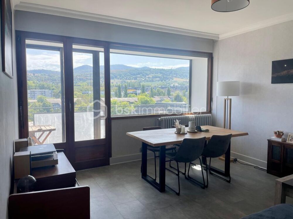 VUE IMPRENABLE - APPARTEMENT T4 TRAVERSANT DE 89,20 m²  3 CHAMBRES  2 BALCONS  CAVE