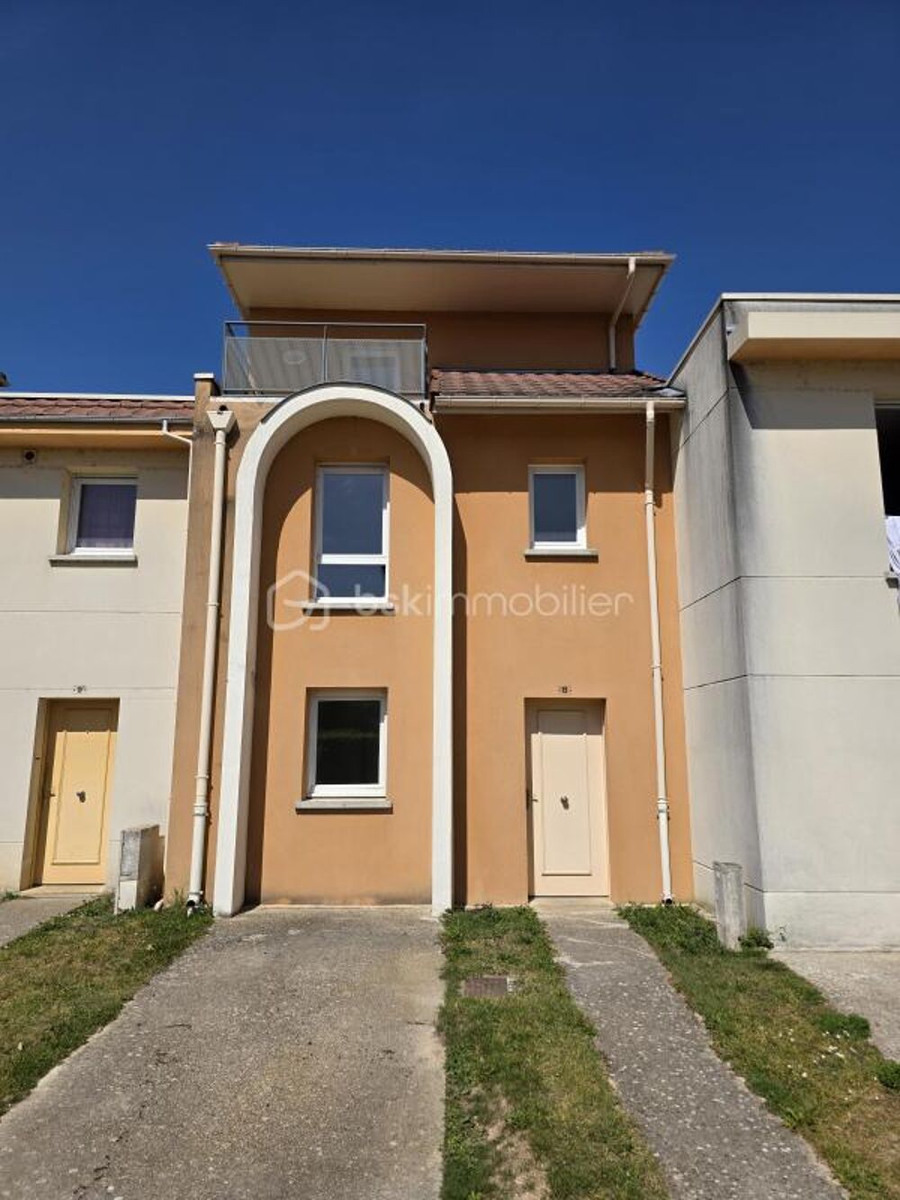 Maison de 2006 sans travaux 3 chambres au coeur de Sens !!