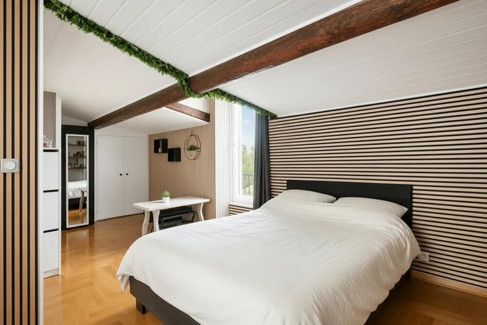 Maison 7 chambres louée en coeur de Clarensac