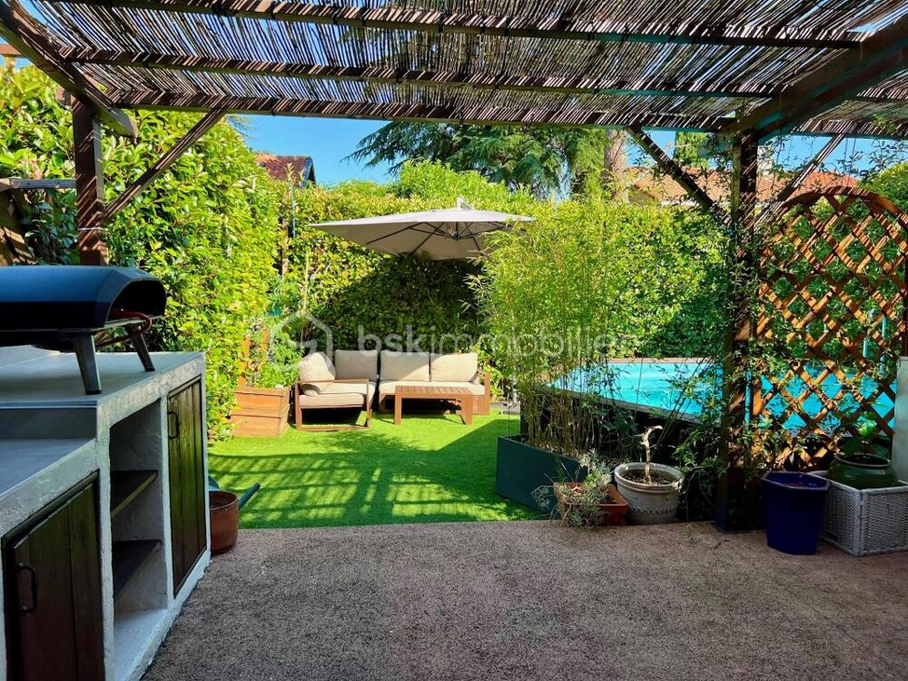 Jolie villa dans le centre d'Escalquens très bien entretenue