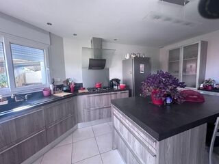  Maison � vendre 8 pi�ces 195 m�