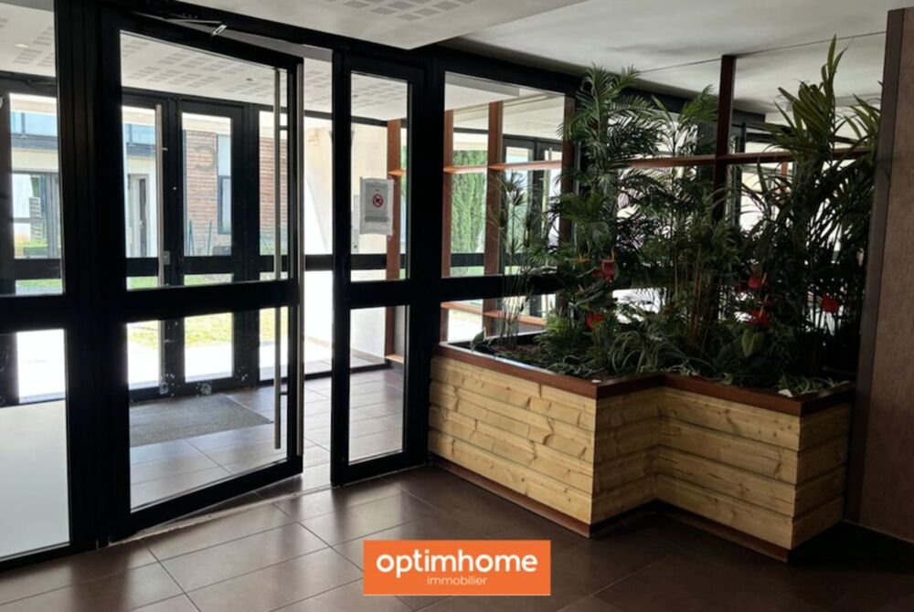 Vente Appartement Appartement à vendre à COLOMIERS (31) -  T2 de 43 m² avec loggia, parking et ascenseur Colomiers