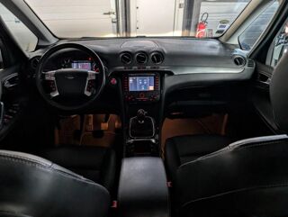 Galaxy II 2.2 TDCI 200 FAP Titanium 2011 occasion 77250 Moret Loing Et Orvanne