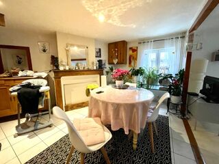 Immeuble à vendre 7 pièces 143 m²