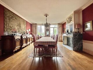  Immeuble à vendre 10 pièces 581 m²
