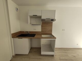  Appartement à louer 2 pièces 40 m²