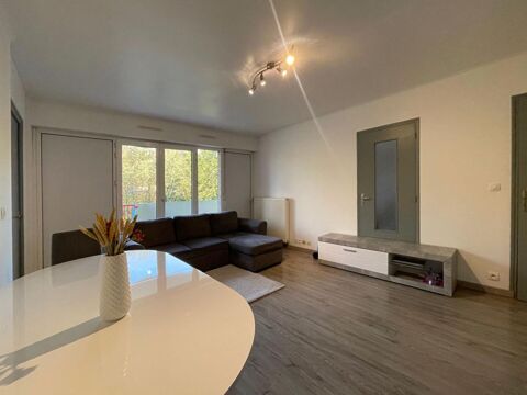  Appartement � louer 4 pi�ces 77 m�