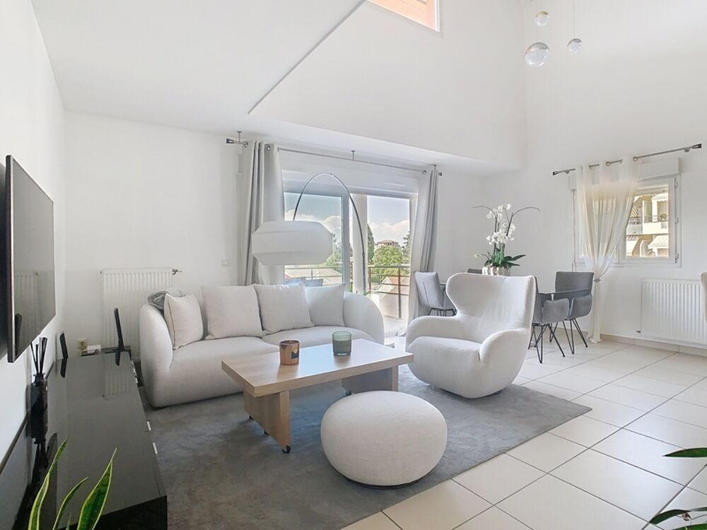 joli T5 Duplex copropriété de standing ANNEMASSE (74)