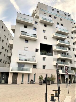 Location Appartement Appartement de 80m2 à louer sur Issy-les-Moulineaux Issy les moulineaux