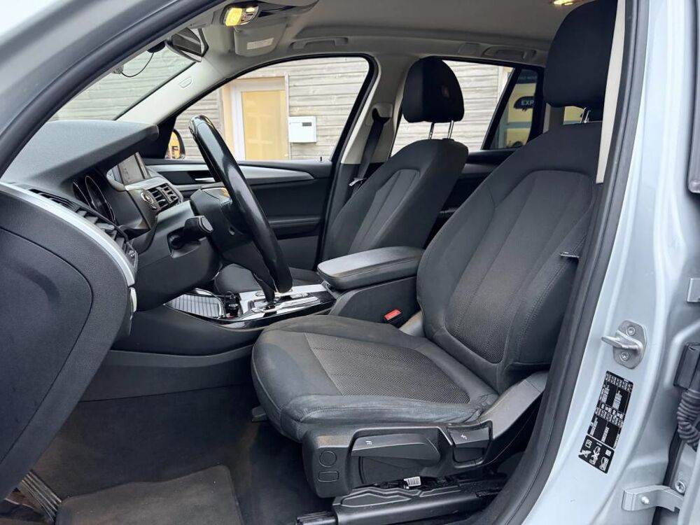 X3 xDrive 20 d Lounge 16V 2018 occasion 71680 Cr&ecirc;ches-sur-Sa&ocirc;ne