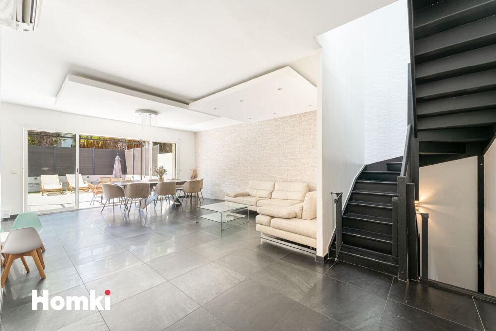 Maison/Villa T6 de 242 m à Marseille 13008/13009