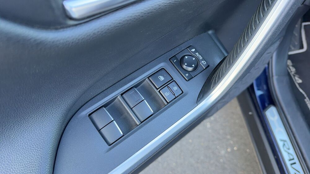 RAV 4 2.5 VVT-iE 218 Hybrid E-CVT Collection 2019 occasion 37230 Fondettes