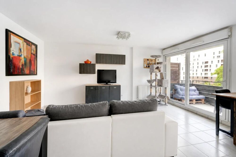 Villeurbanne - T3 61m2 - Balcon - Calme - Box possible