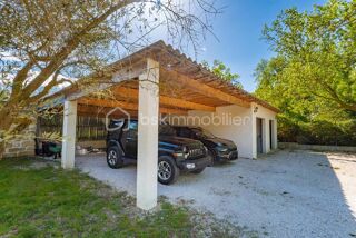  Propri�t�/ch�teau � vendre 8 pi�ces 253 m�