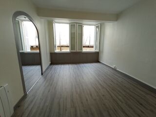  Appartement à louer 1 pièce 30 m²