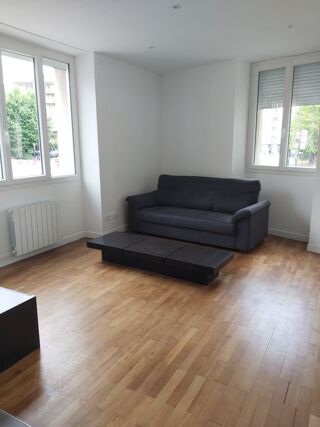  Appartement à louer 3 pièces 61 m²