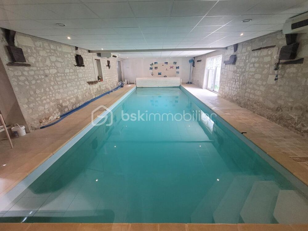 Maison de ville avec piscine intérieure